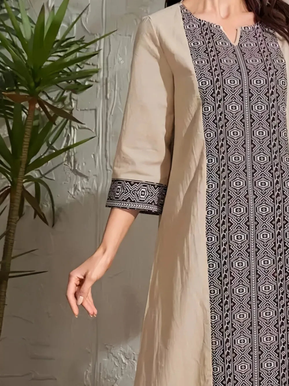 Printed Kaftan Dress - Mid Sleeves