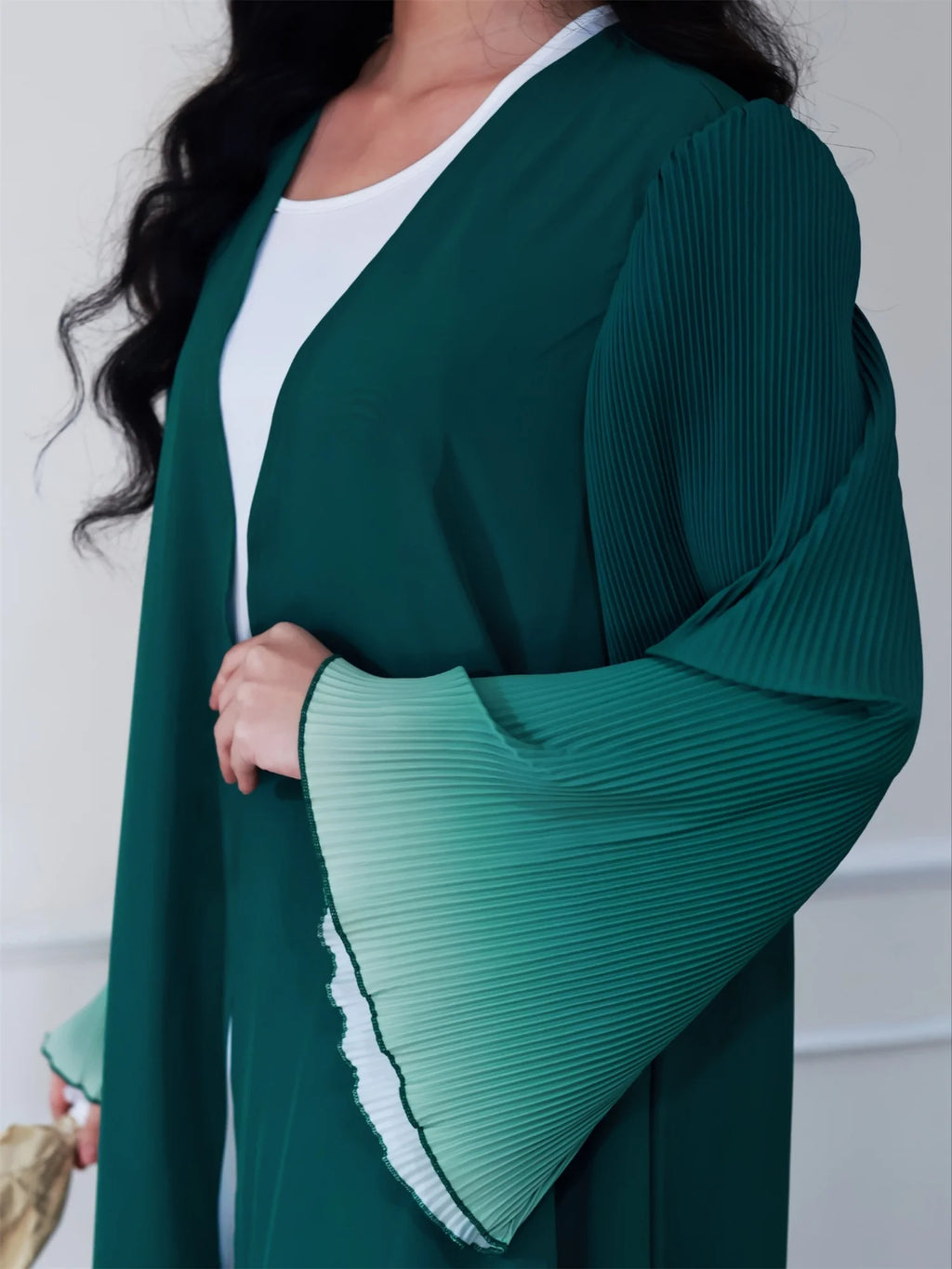 Elegant Sea Waves Open Abaya with Flare Sleeves