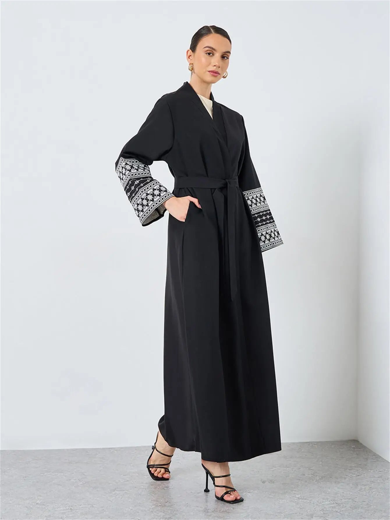 Black Abaya with Belt - Full Sleeves
