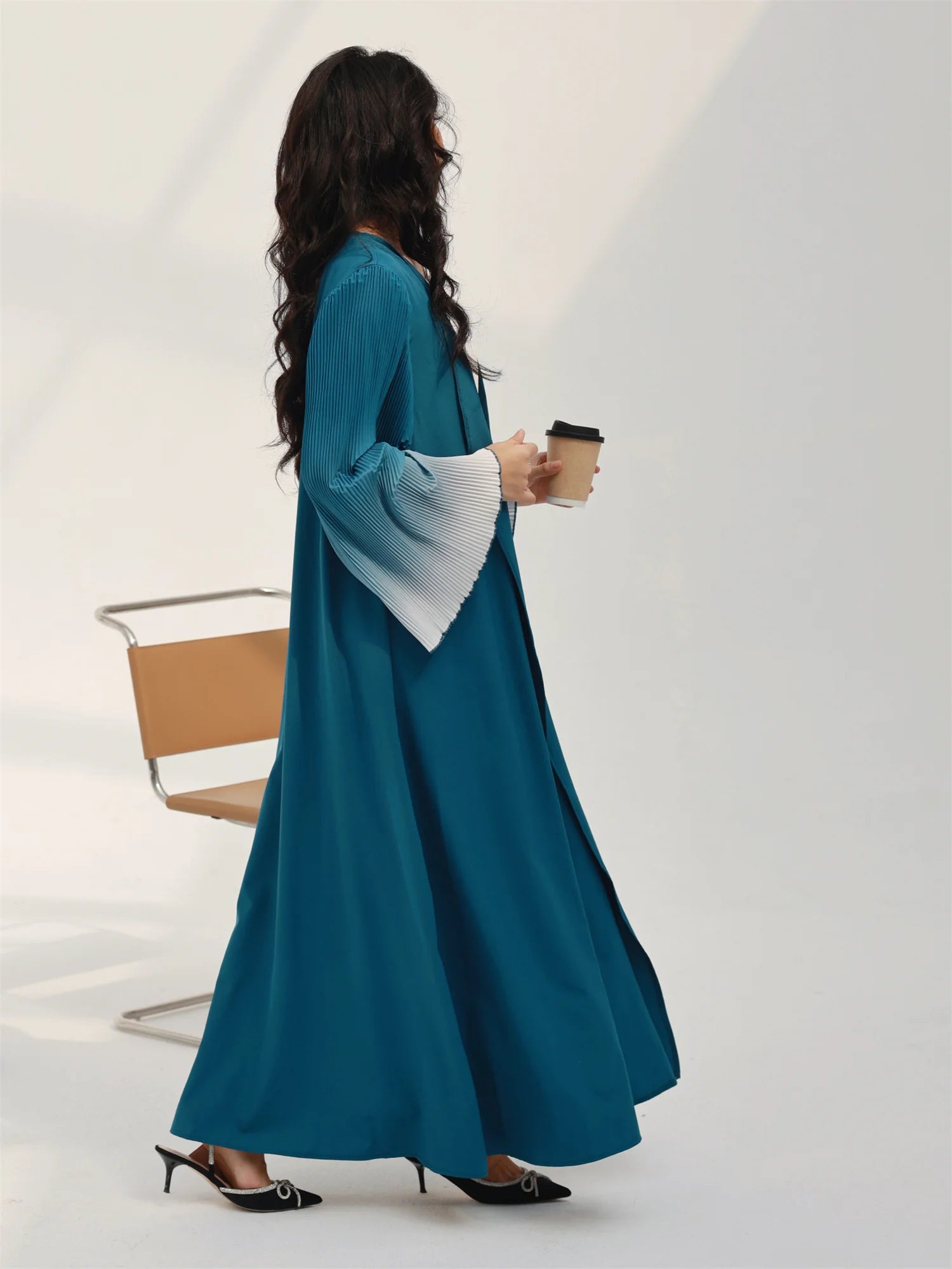 Elegant Sea Waves Open Abaya with Flare Sleeves
