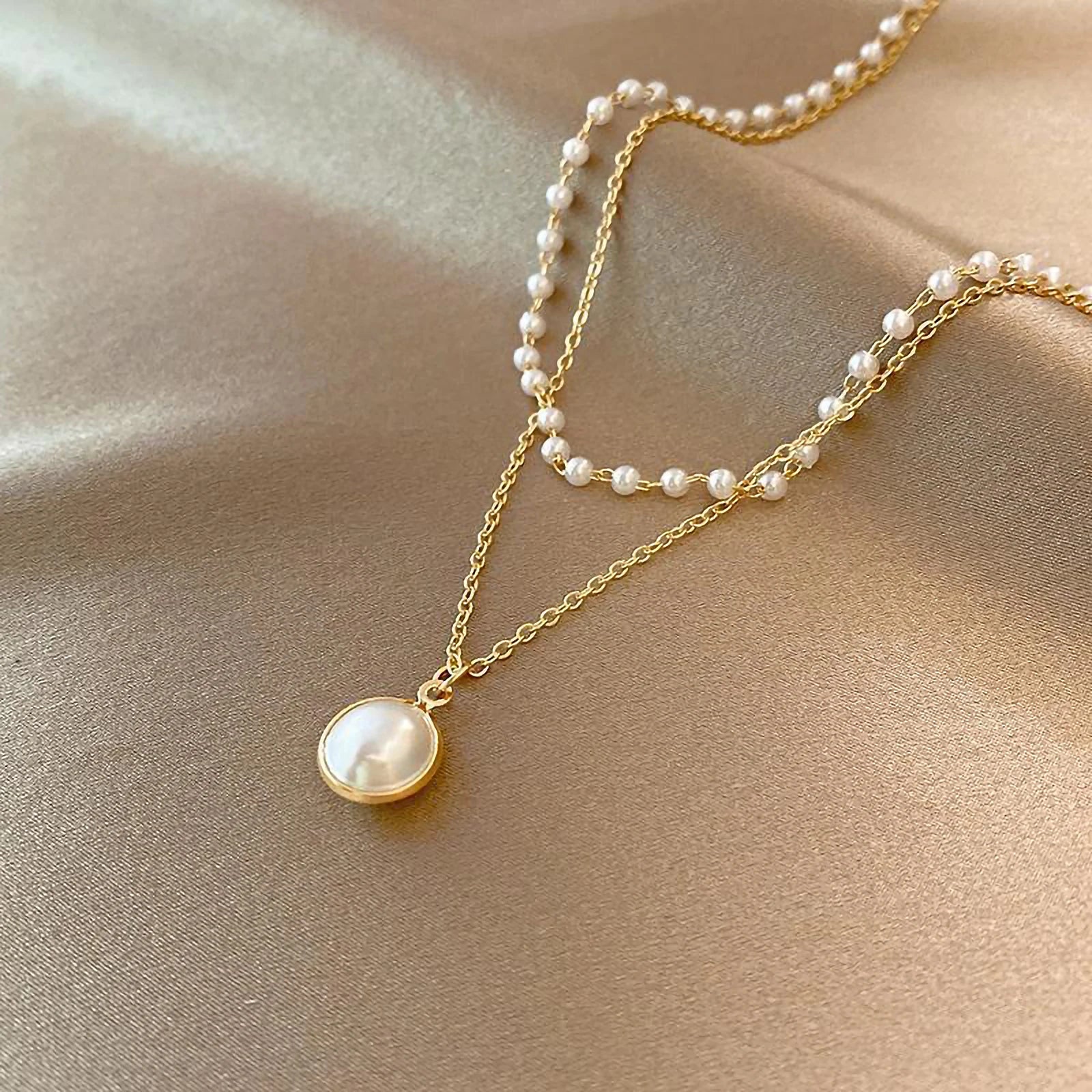1 set of white large pearl multi-layer retro style women's titanium steel plated 18k gold necklace