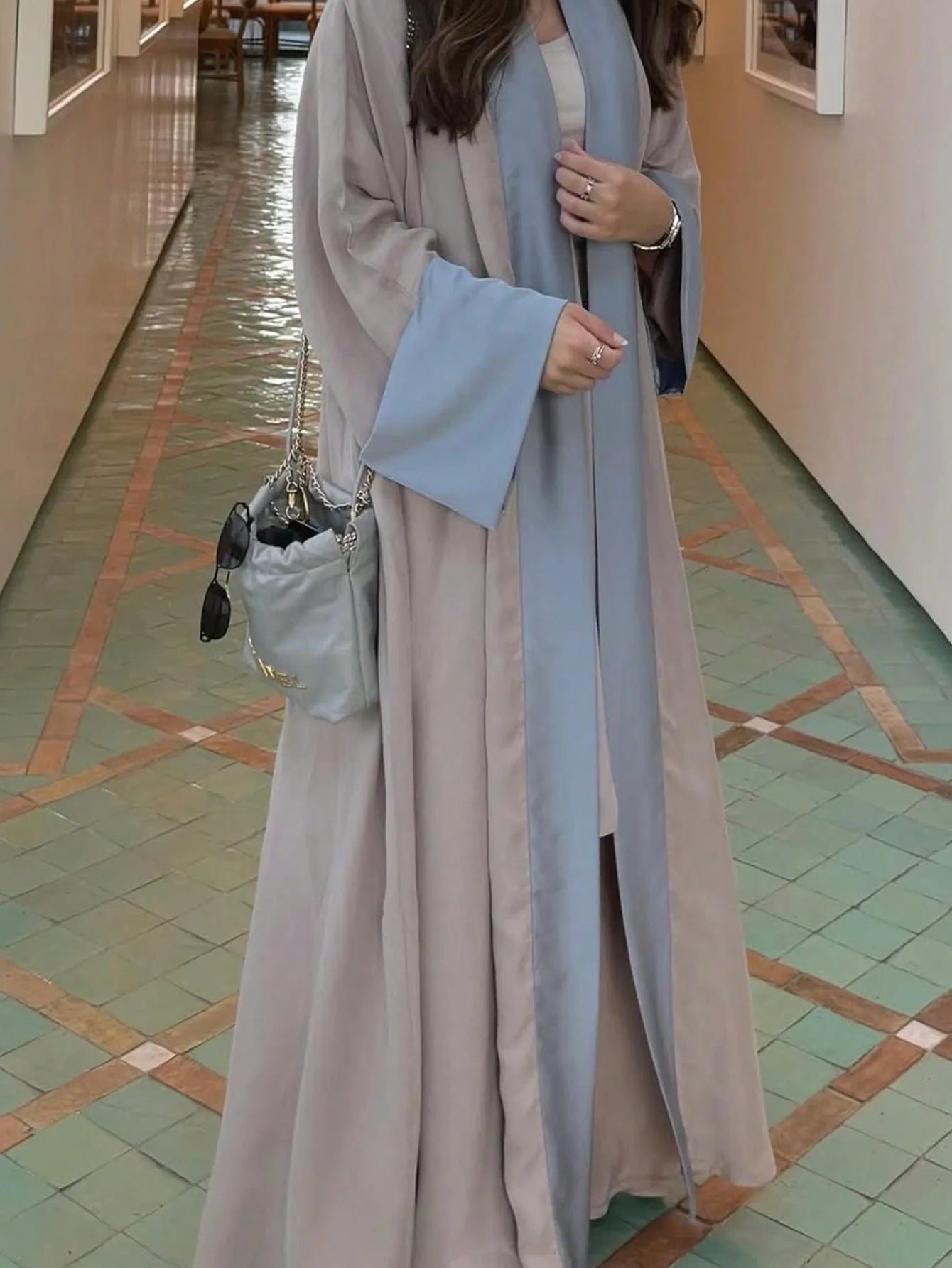 Loose Abaya with Full Sleeves