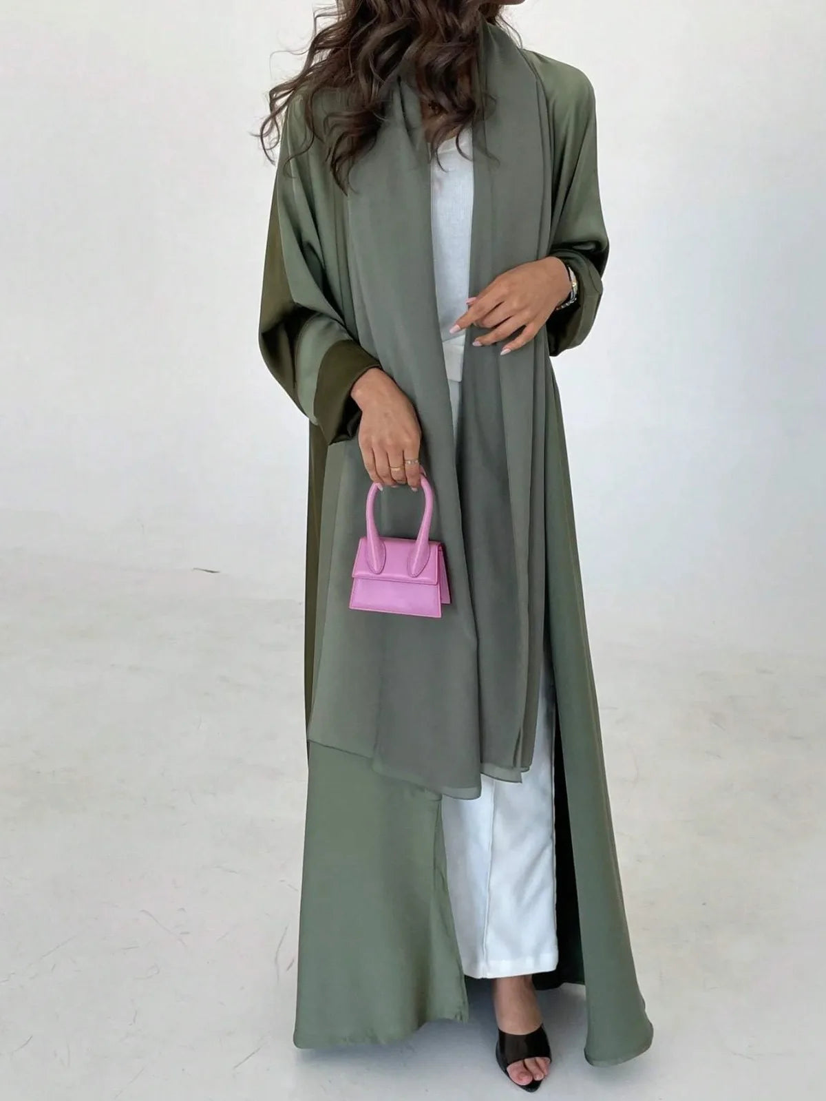 Elegant Abaya with Hijab - Full Sleeves